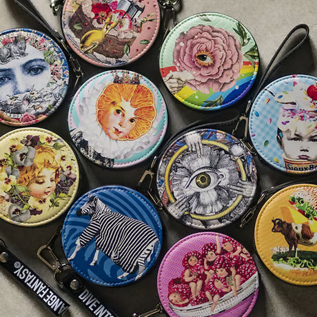 ラウンドポーチ「Princess Orange and the soldiers」