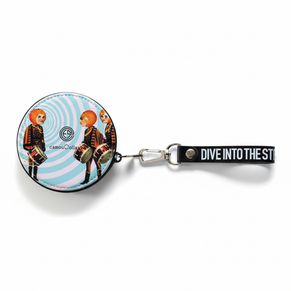 ラウンドポーチ「Princess Orange and the soldiers」