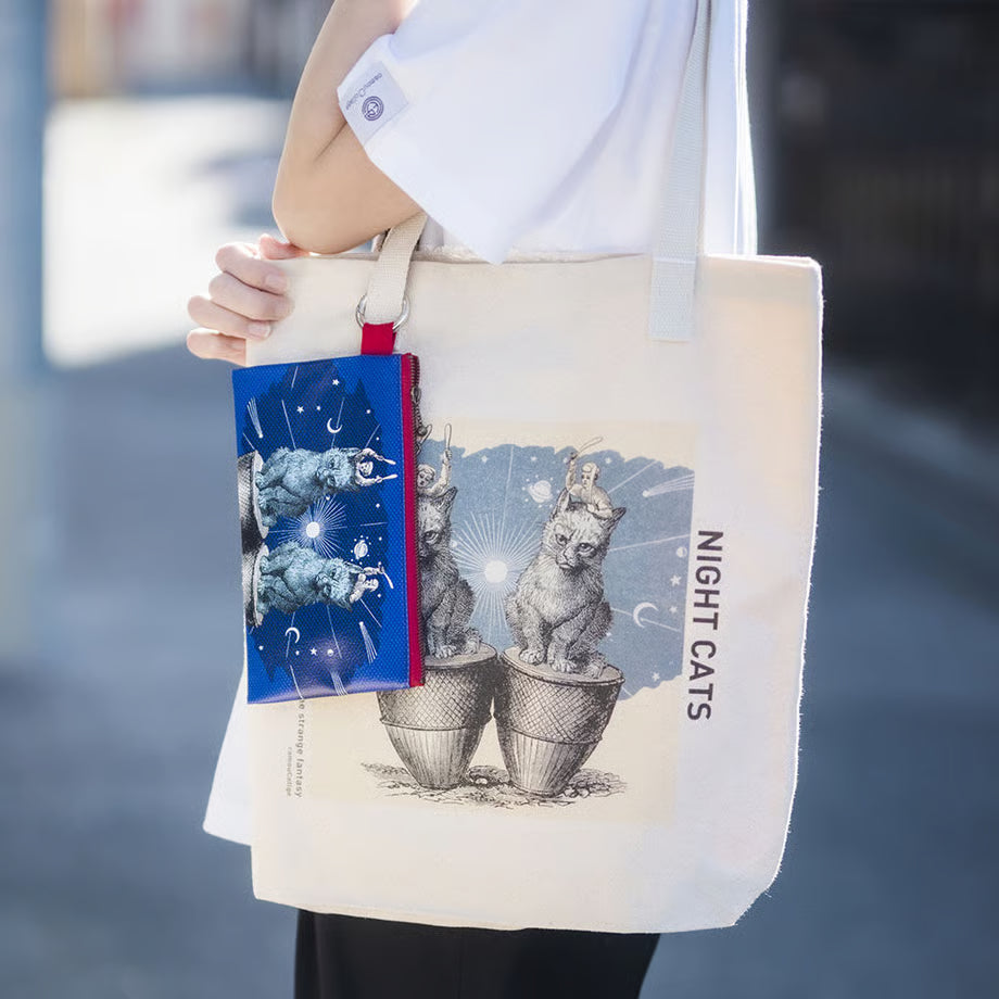 トートバッグ「True eyes I」